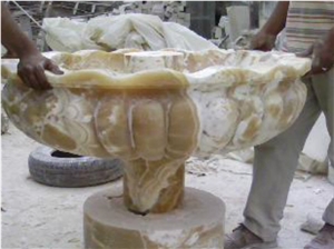 Fountain, Alabastro Egiziano Yellow Onyx