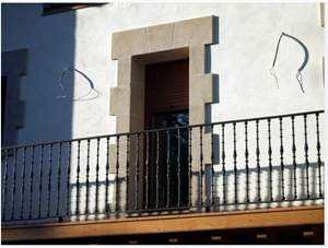 Tafalla Sandstone Door Frame, Beige Sandstone Door Frame