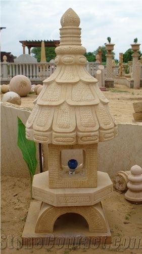 Beige Sandstone Garden Lamps