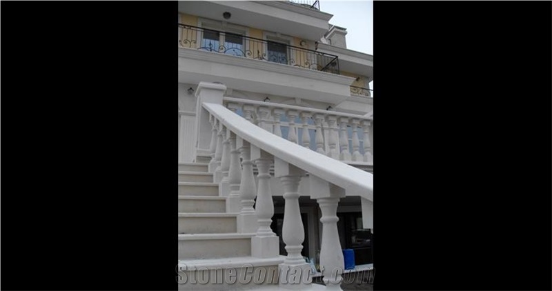 Balustrades in Limestone Vratza Beige