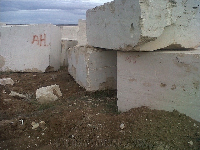 Nevsehir Beige Travertine Block