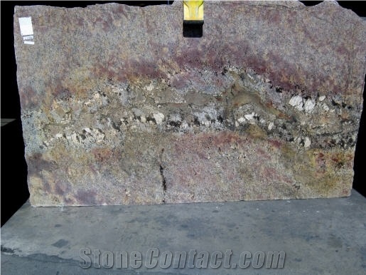 Crema Chianti Granite Slabs, Brazil Red Granite
