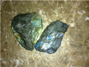 Labradorite / Spectrolite Stone, Gemstone, Precious Stone, Labradorite Blue Green Granite Precious Stone