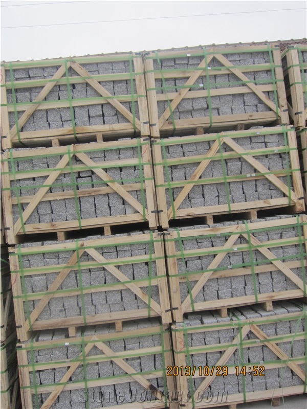 G341 Cobble Stones, Grey Granite