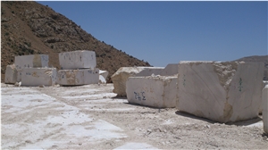 Dehbid Beige Marble Blocks