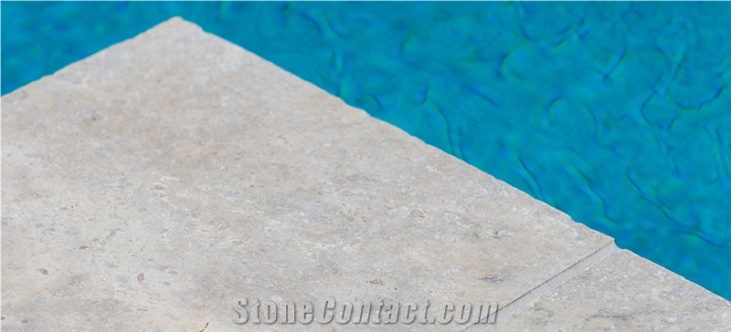 Silver Travertine Landscape and Poolscape, Silver Grey Travertine Pool Coping