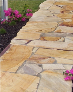 Sandstone Crazy Pave Landscaping Stones, Pietra Australe Gialla Yellow Sandstone Cobble, Pavers