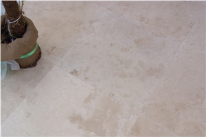 Ivory Cream Travertine Filled Honed Floor Tiles, Turkey Beige Travertine Ivory Cream Travertine Filled Honed Floor Tiles, Turkey Beige Travertine