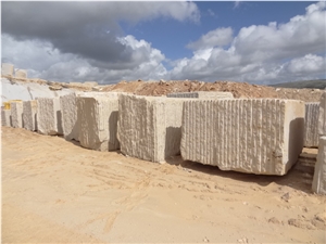 Semi Rijo Rosal, Rijo Rosal Limestone Block Semi Rijo Rosal, Rijo Rosal Limestone Block