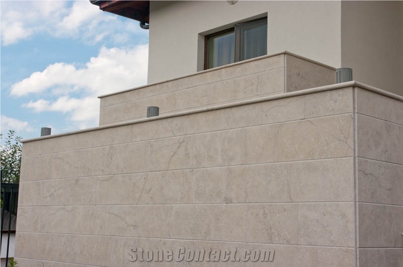 Transylvania V Gray Light - Grey Limestone Tiles