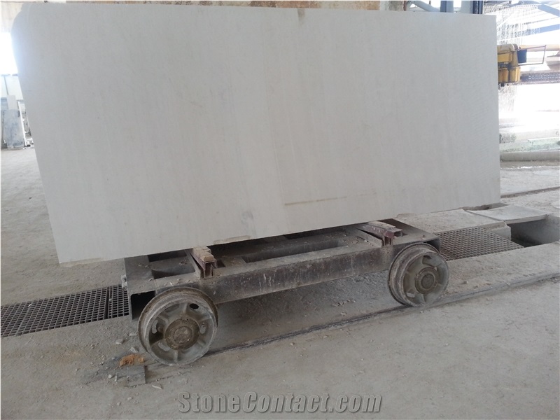 Vratza Limestone Honed Slabs, Bulgaria Beige Limestone