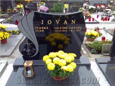 China Absolute Black Granite Monument