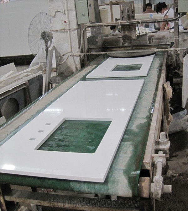 Pure White Quartz Stone Countertops