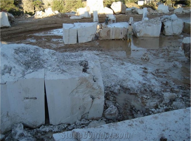 Eva Cream Marble Blocks, Turkey Beige Marble