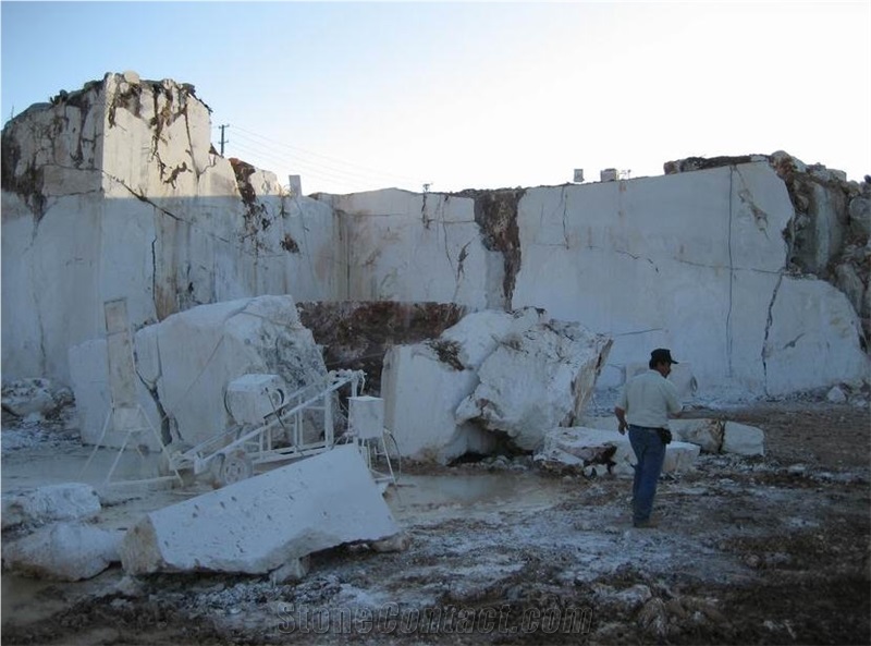 Eva Cream Marble Blocks, Turkey Beige Marble