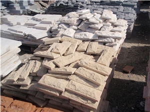 Beige Ararat Felsite Split Face-Mushroomed Wall Stone