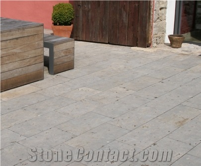 Dietfurt Dolomite Limestone Patio Pavement, Beige Limestone Pavement