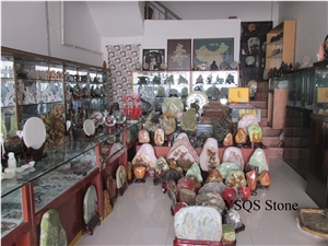 Multicolor Stone Art Work Sculpture