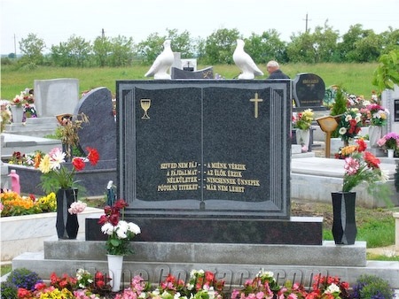 G654 China Implala Black Granite Tombstone