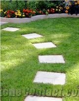Garden Step Stone with Oyster Beige Slate