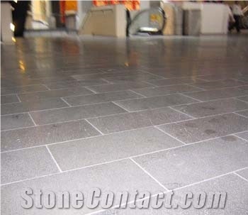 Victorian Bluestone Landscape Design, Victorian Bluestone Grey Blue Stone Cobble, Pavers
