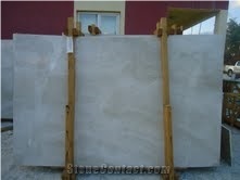 Camellia Perla, Perla Beige Marble Block