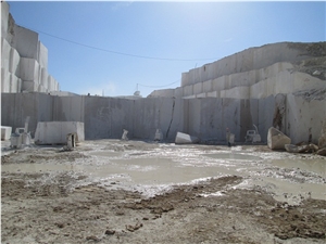 Royal Botticino, Iran Beige Marble Blocks