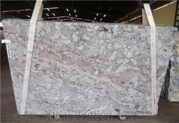 Monte Carlo Granite Polished Slabs, Brazil Beige Granite