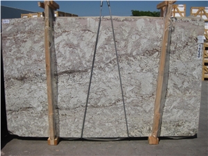 Monte Carlo Granite Polished Slabs, Brazil Beige Granite