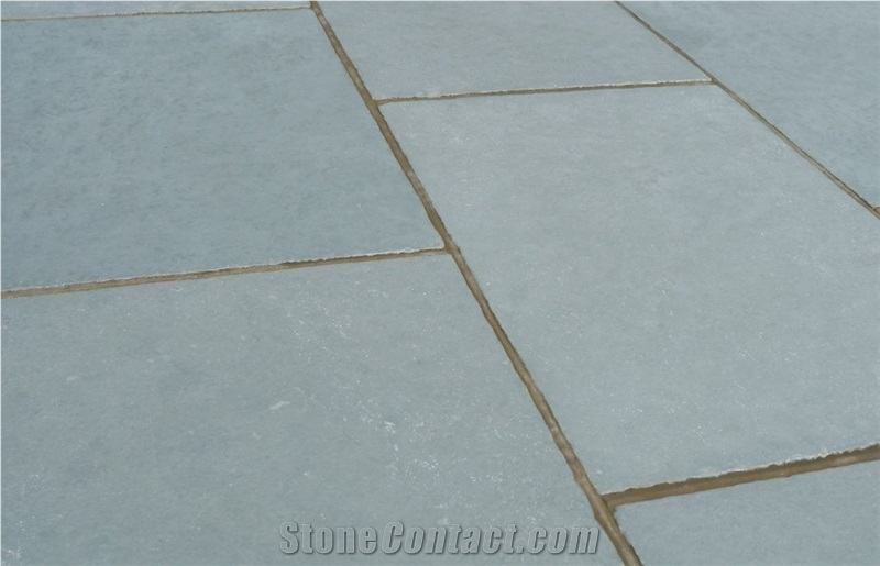 Kota Blue Limestone Tumbled Tiles