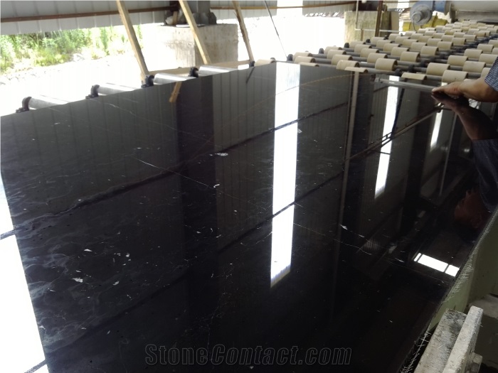 Black Lightning Marble Slabs