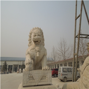 Beatiful Stone Lion, Many Kinds Of Stones White Marble Sculpture, Statue