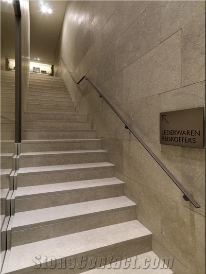 Grigio Alpi Limestone Stairs, Grigio Alpi Grey Limestone Stairs