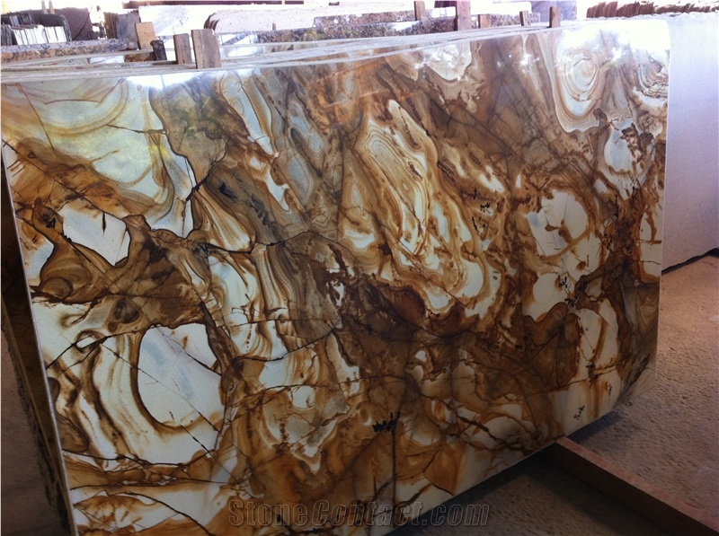 Roma Imperiale Granite Slabs