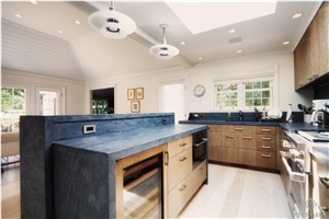Honed Pietra Cardosa Countertop