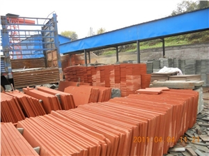 China Yellow Sandstone Tile