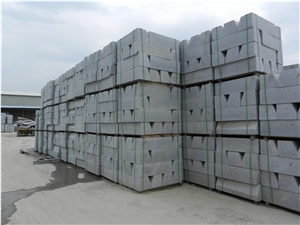 G603 Grey Granite Kerbstones