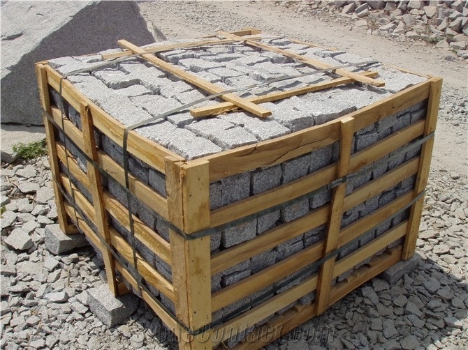 Lu Grey Granite Cubes