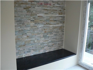 Green Quartzite Stacked Wall Panel