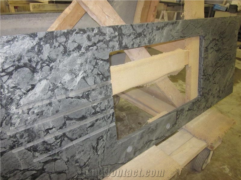 Natural Stone Drainboard Granite Kitchen Countertops