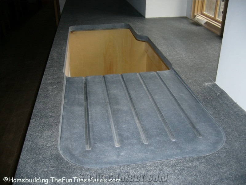 Natural Stone Drainboard Granite Kitchen Countertops