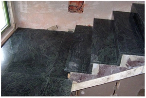 Verde Sao Francisco Granite Stairs