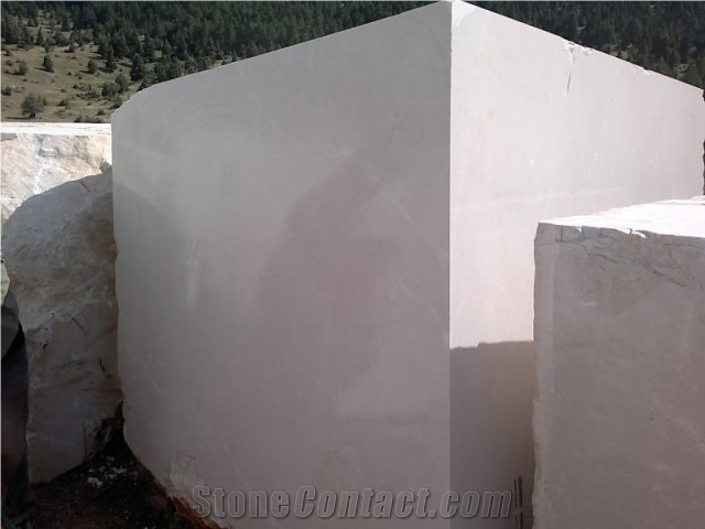 New Moon Cream Marble, Turkey Beige Marble Block