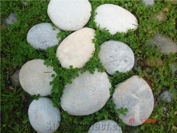 Flat Pebble