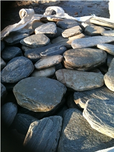 River Slate Gardening Tiles