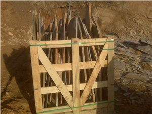 Yellow Slate Irregular Flagstone