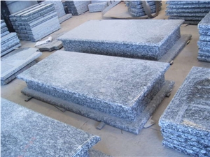 Spray White Granite Monument, Grey Granite Monument