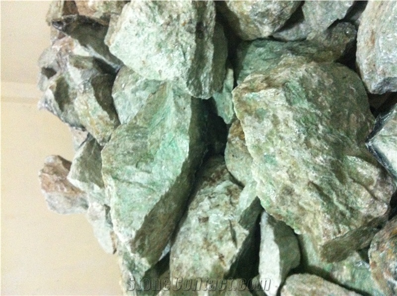 Jade Green Quartz Gemstone, Precious Stone