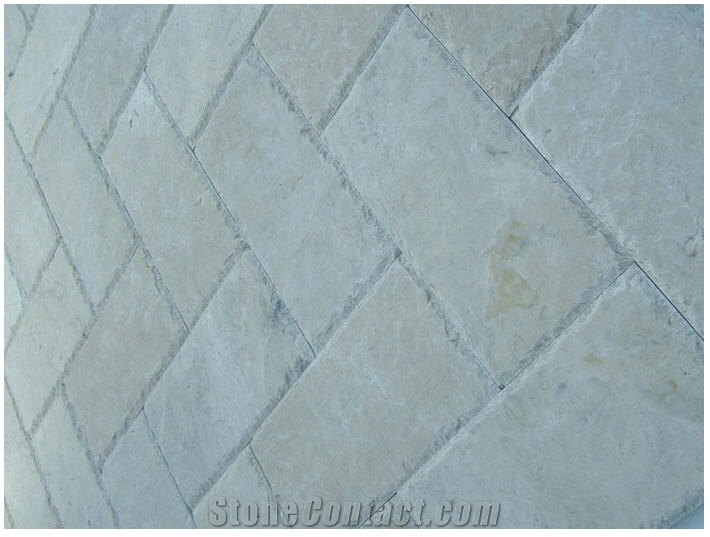 Sagalassos Cappuccino Marble Chipped Edge, Brushed Patio Pavers