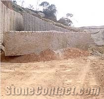 Giallo Topazio (Giallo Vicenza) Blocks, Giallo Vicenza Granite Block